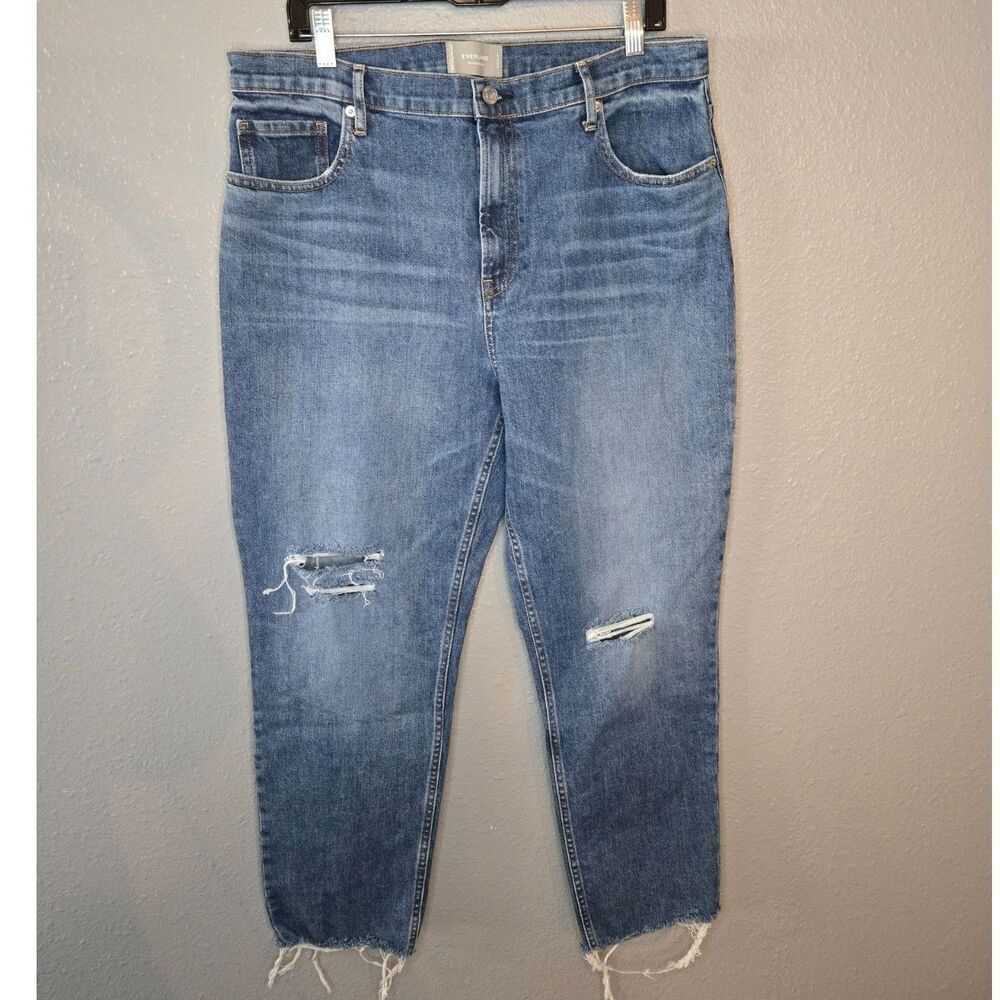 Everlane Women's Original Cheeky Jean Distressed with Raw Hem Size 33 Reg